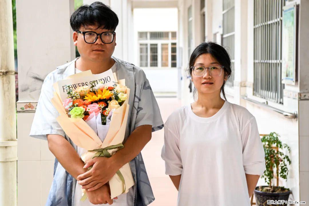 全网追的“扁担女孩”，找了一份暑假工，时薪12元 - 岳阳生活资讯 - 岳阳28生活网 yy.28life.net